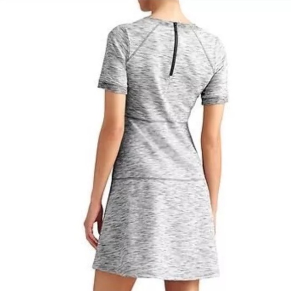 Athleta Heathered Gray En Route Ponte Short Sleeve Fit & Flare Dress 7224627 - Picture 3 of 14